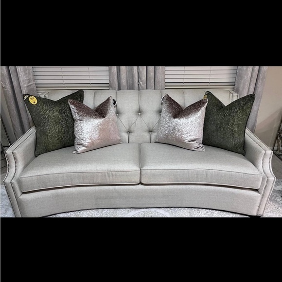 1-NWT CALLISTO HOME DECORATIVE PILLOW (please read description for details) - Picture 3 of 12